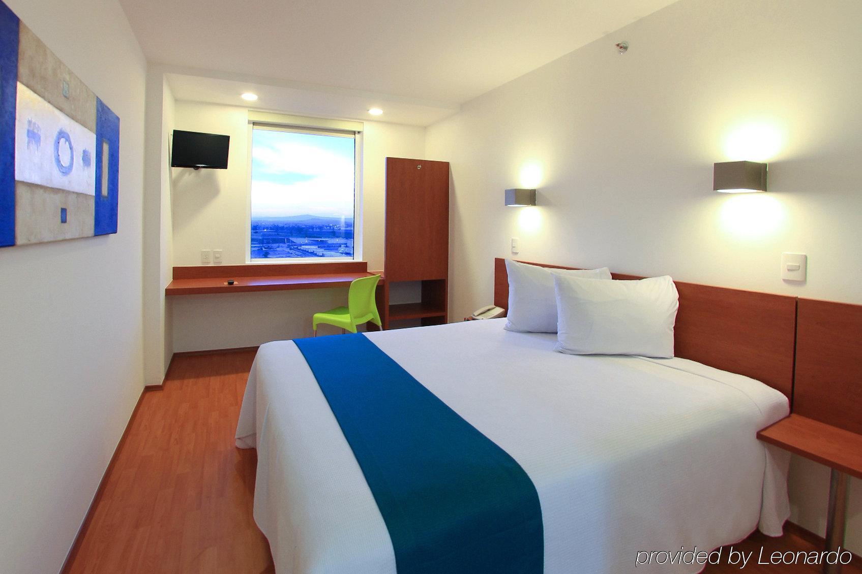 ᐉ HOTEL ONE QUERETARO CENTRO SUR ( MÉXICO ) FOTOS DE VIAJEROS Y OFERTAS ...